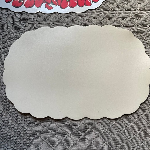 Vintage 70s Funky Panda & Apples Scalloped Vinyl Placemats - Picture 7 of 10